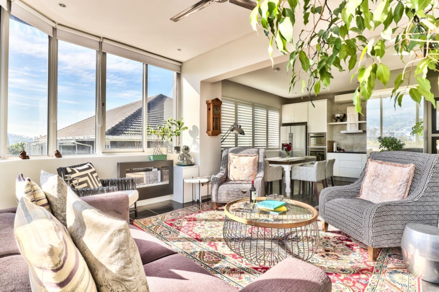To Let 2 Bedroom Property for Rent in Oranjezicht Western Cape